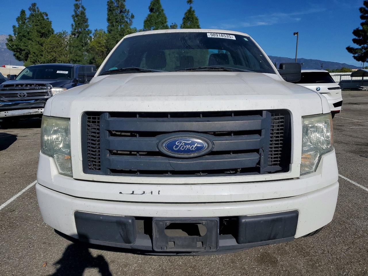 2011 FORD F-150
