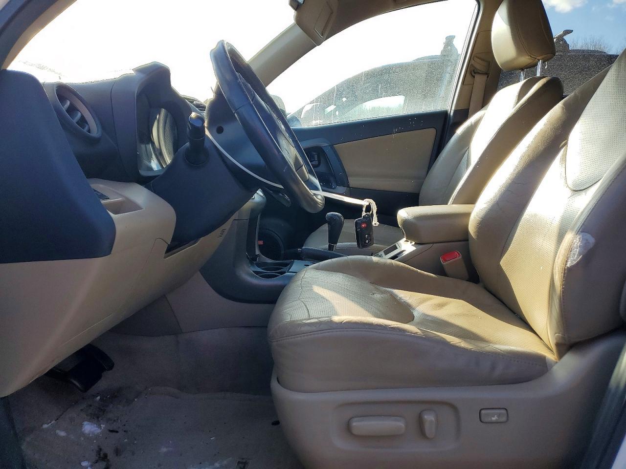 2009 TOYOTA RAV4