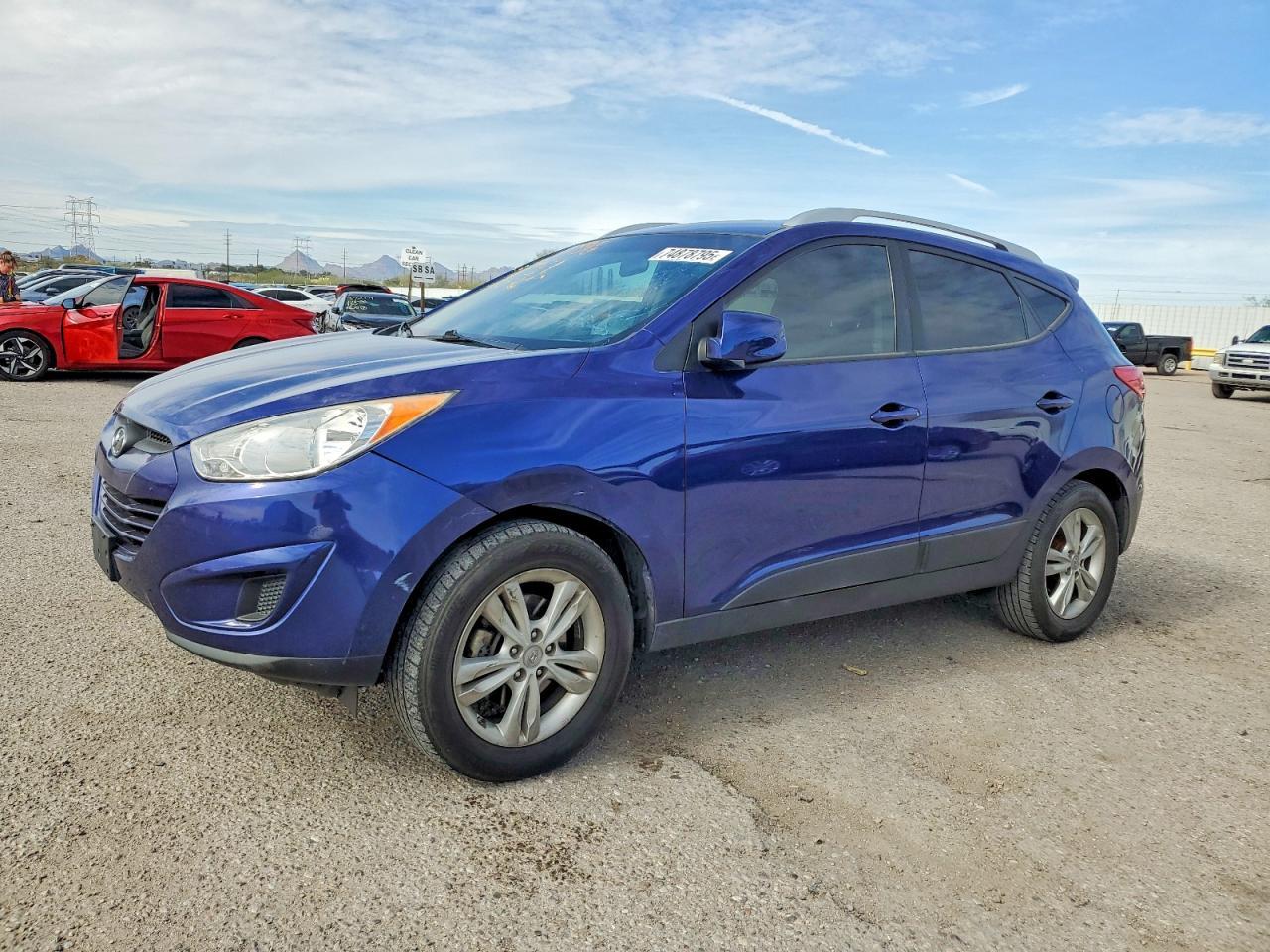 2011 HYUNDAI TUCSON