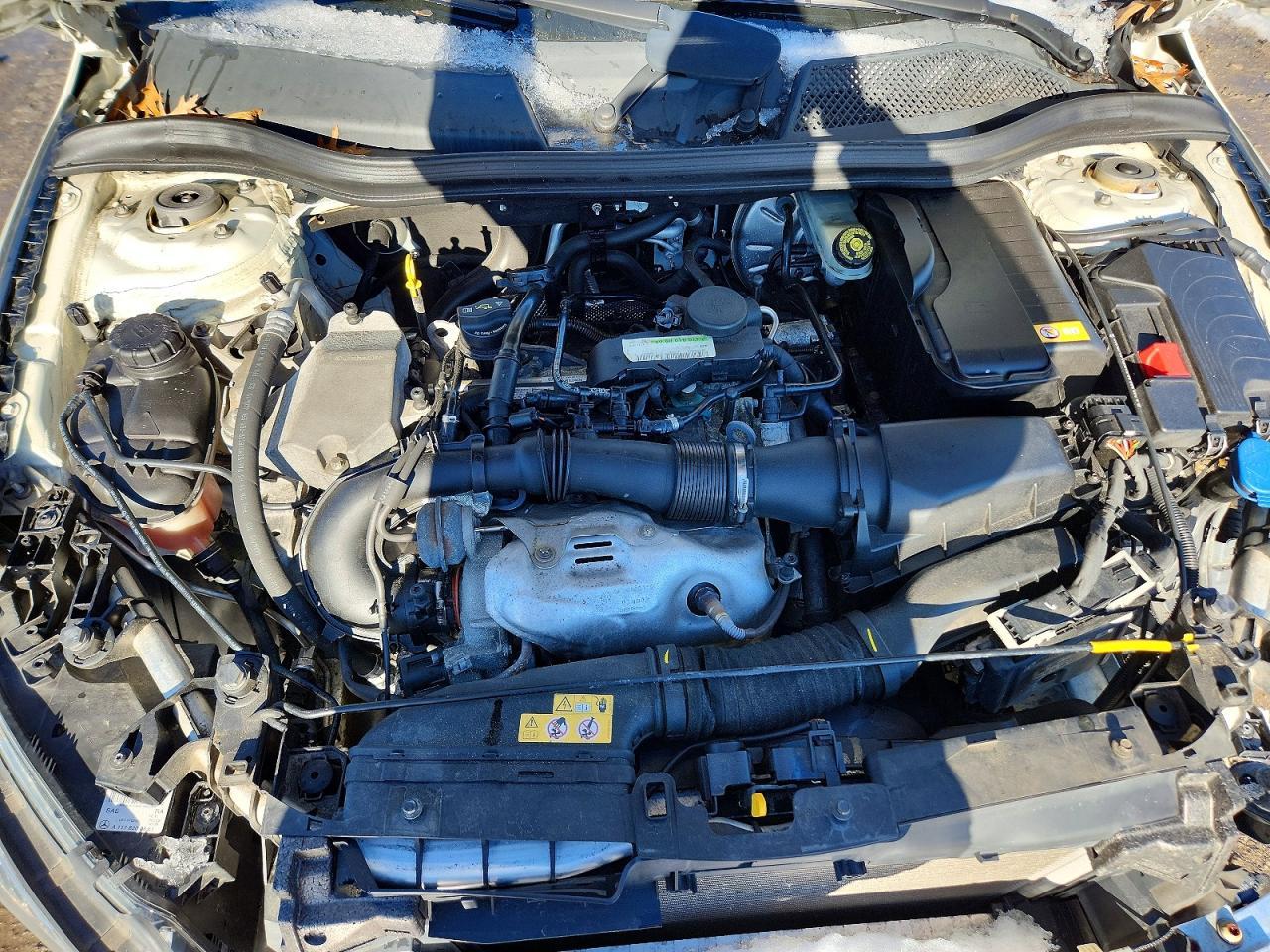 2016 MERCEDES-BENZ CLA-Class