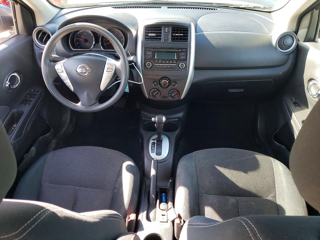 2015 NISSAN VERSA