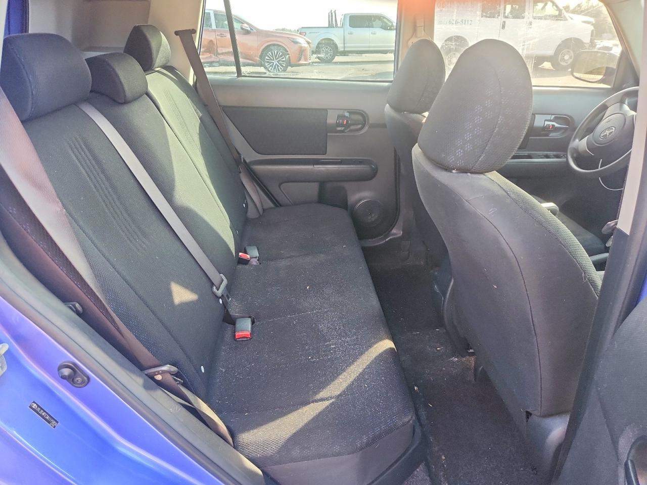 2010 TOYOTA SCION