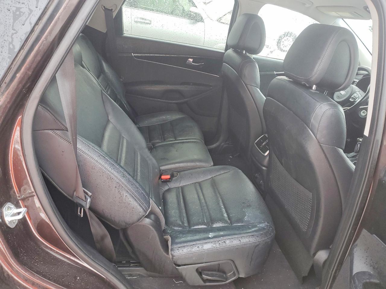 2016 KIA SORENTO