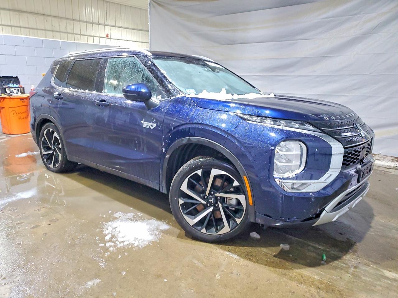 2024 MITSUBISHI outlander