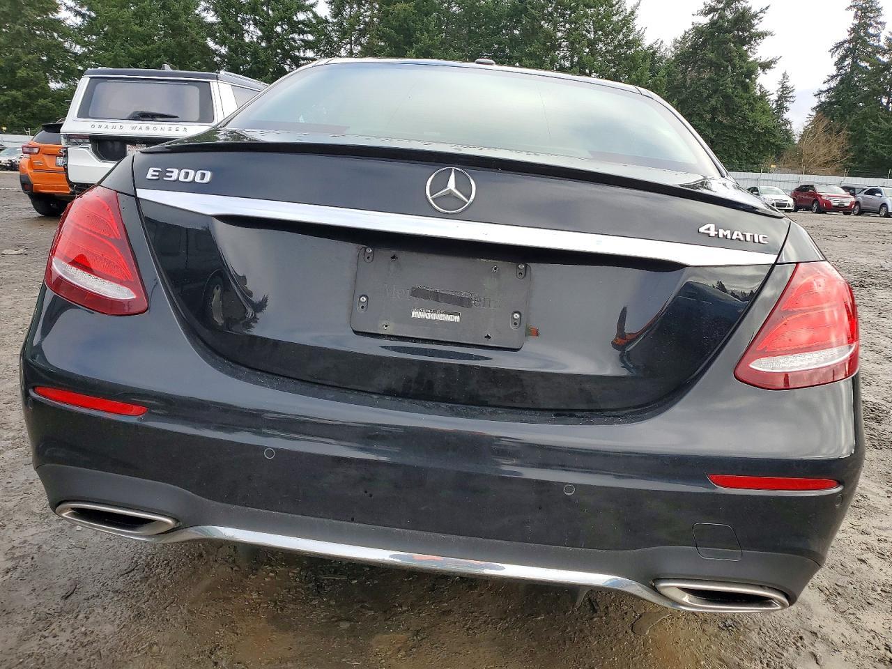 2017 MERCEDES-BENZ E-Class