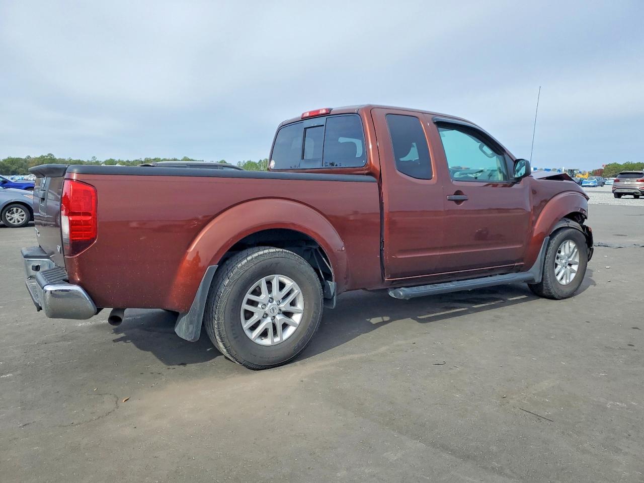2016 NISSAN Frontier