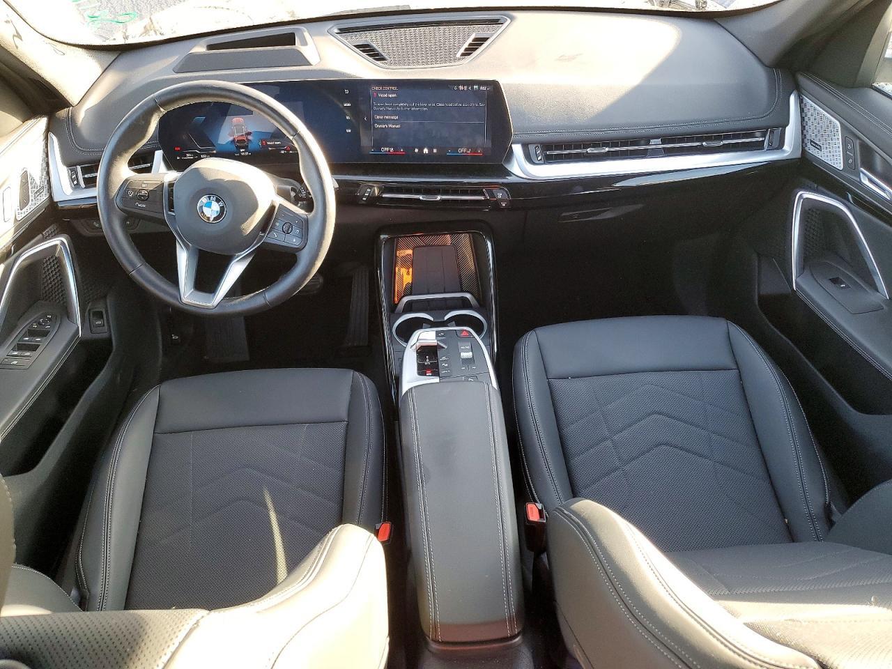 2024 BMW X1