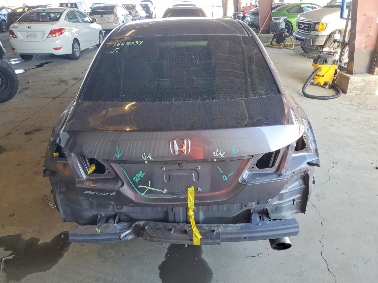 2014 HONDA ACCORD