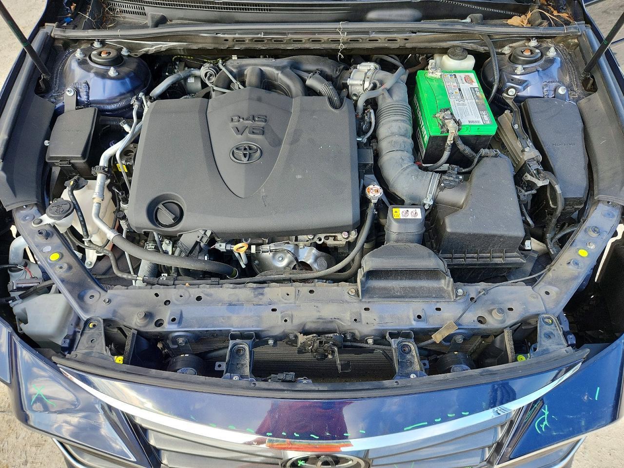 2019 TOYOTA Avalon