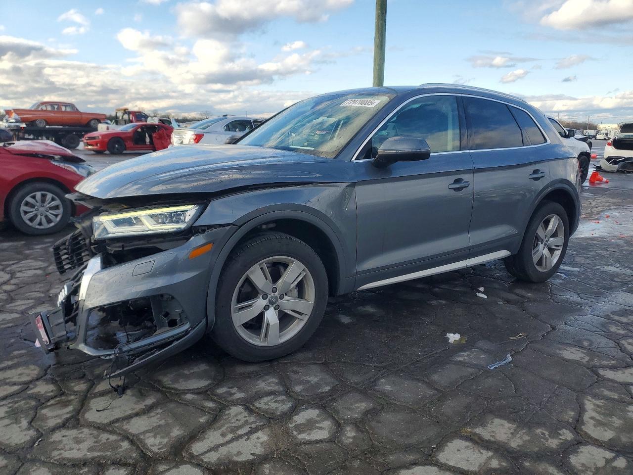 2018 AUDI Q5