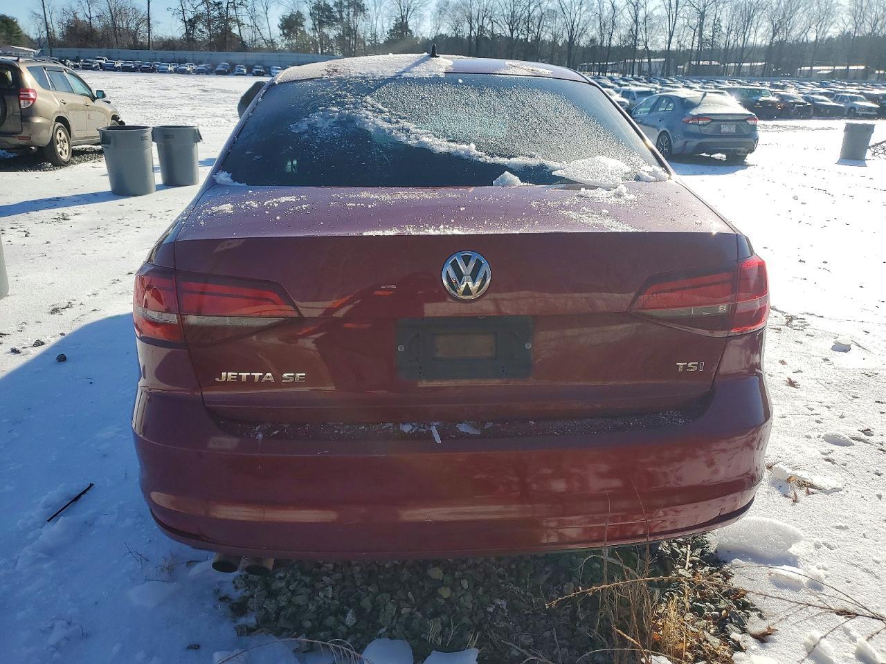 2016 VOLKSWAGEN JETTA