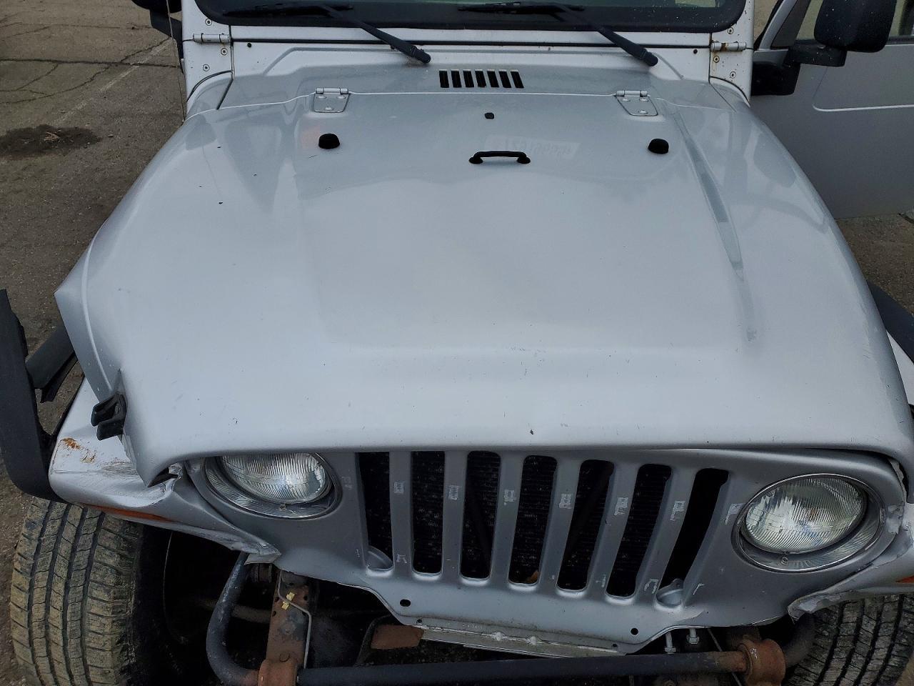 2004 JEEP WRANGLER