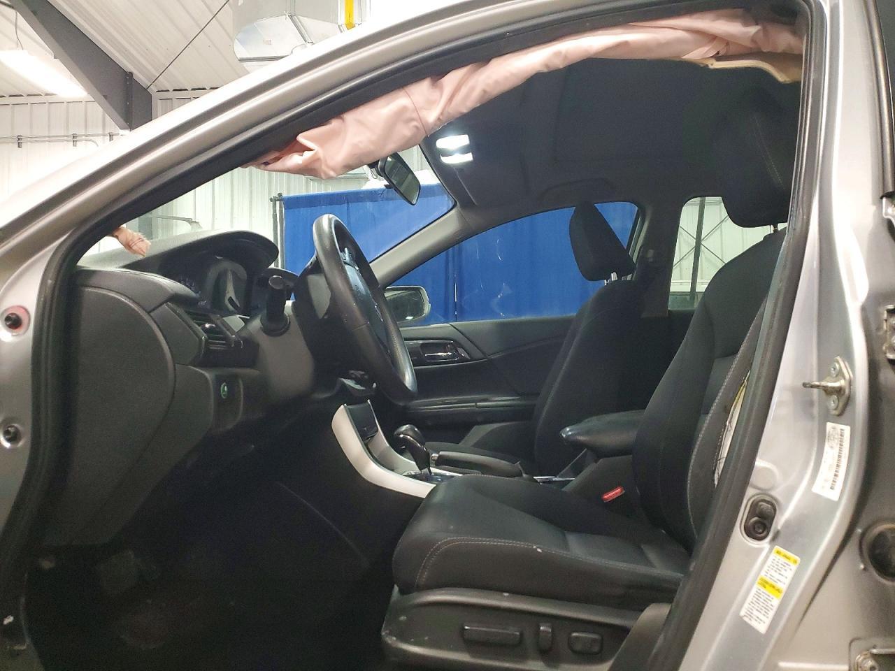 2015 HONDA ACCORD