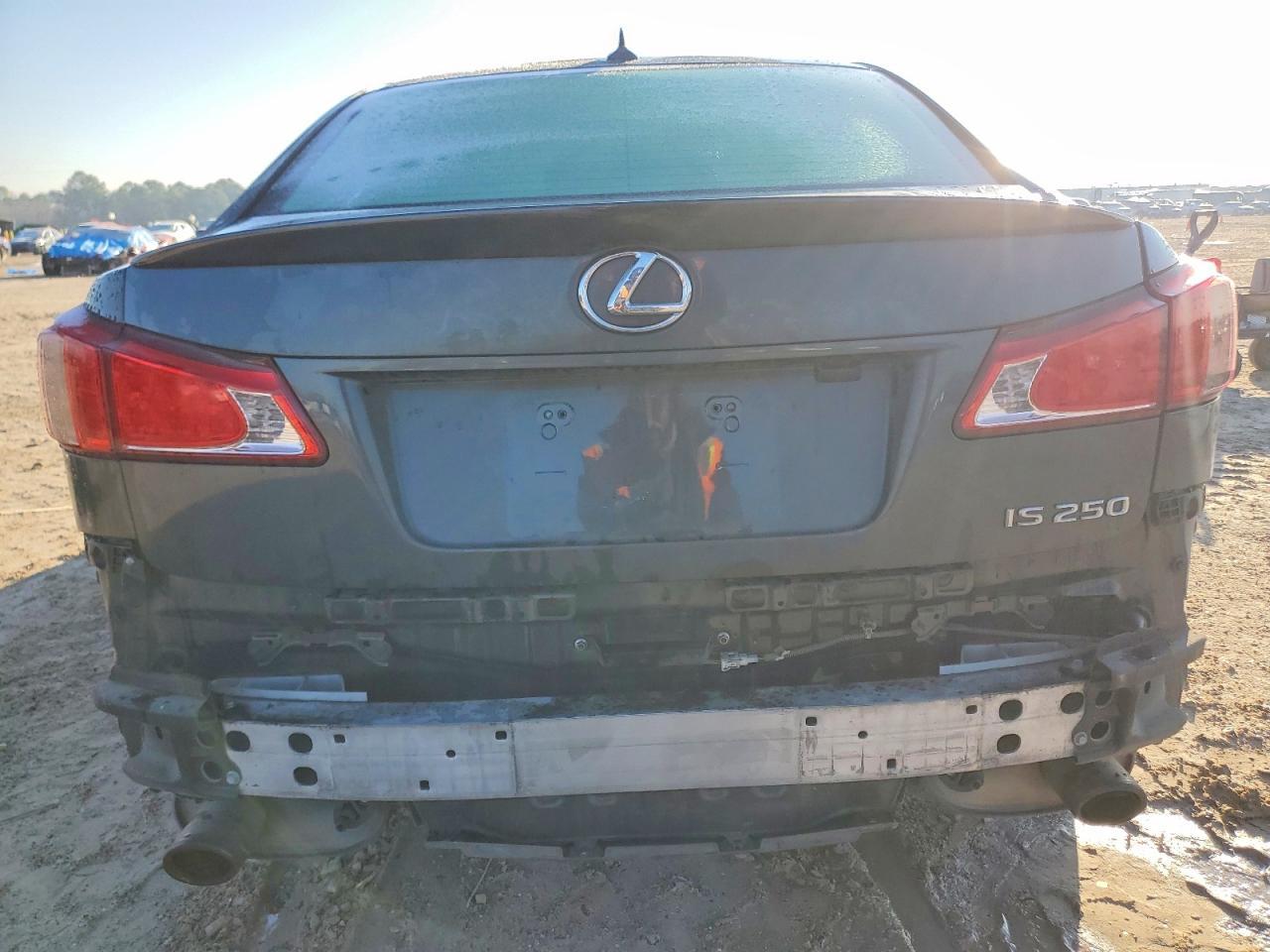 2011 LEXUS IS 250