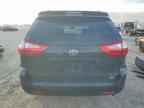 2016 TOYOTA SIENNA