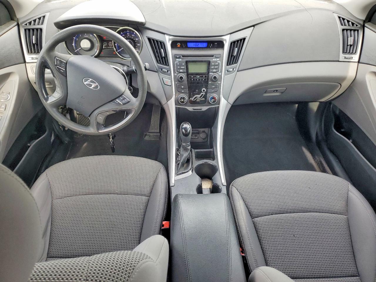 2011 HYUNDAI SONATA