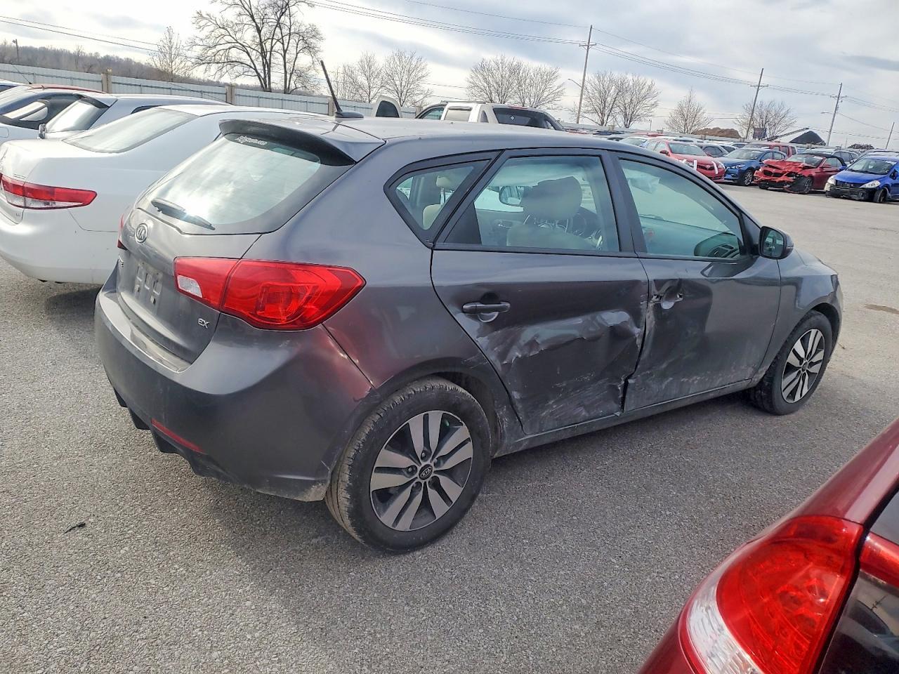 2013 KIA FORTE