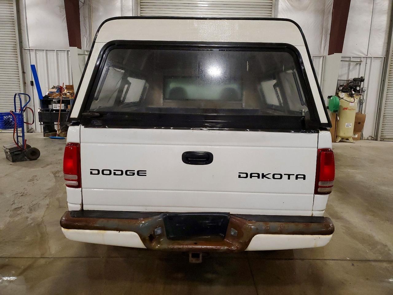 2003 DODGE Dakota