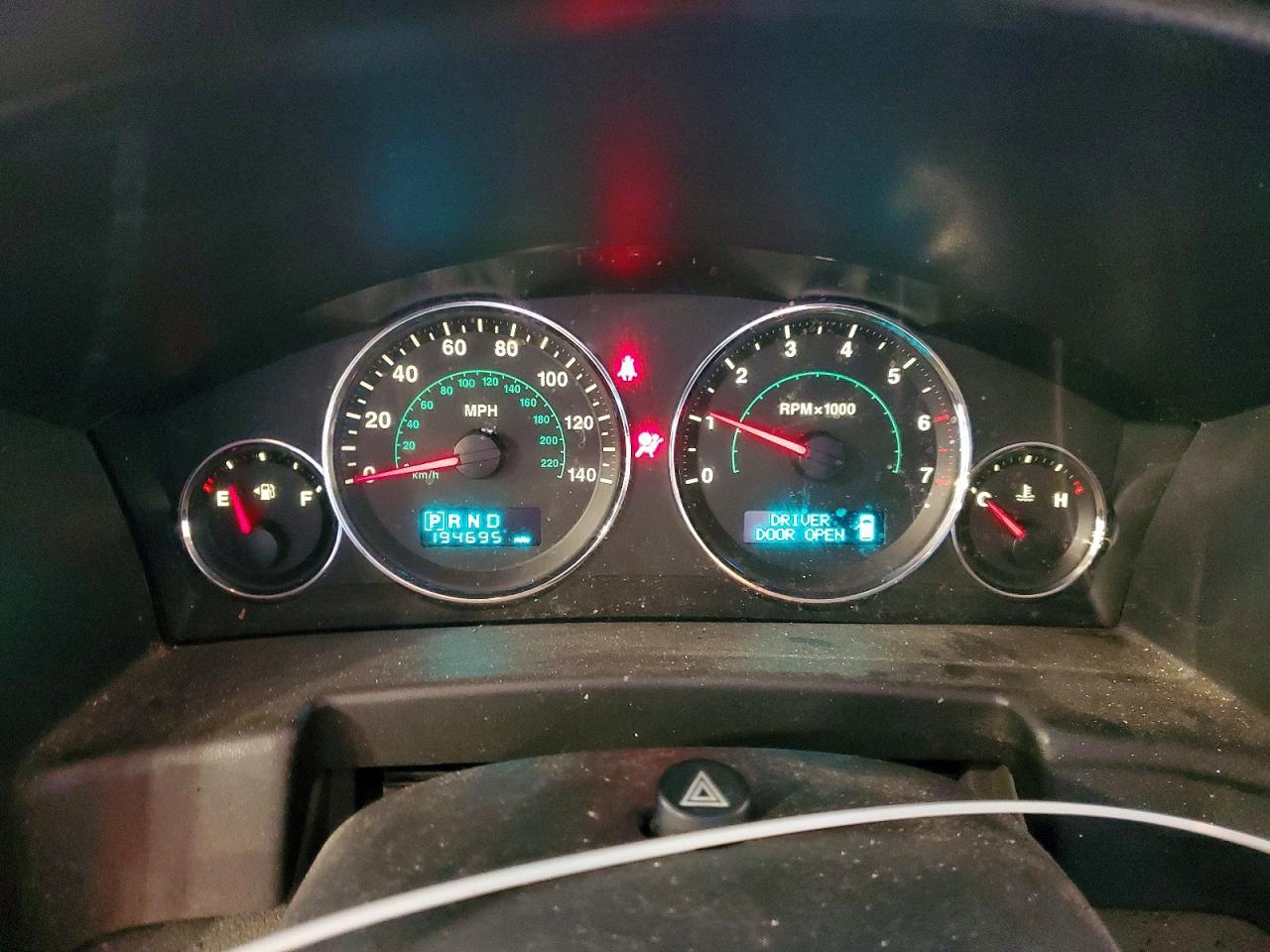 2006 JEEP Commander