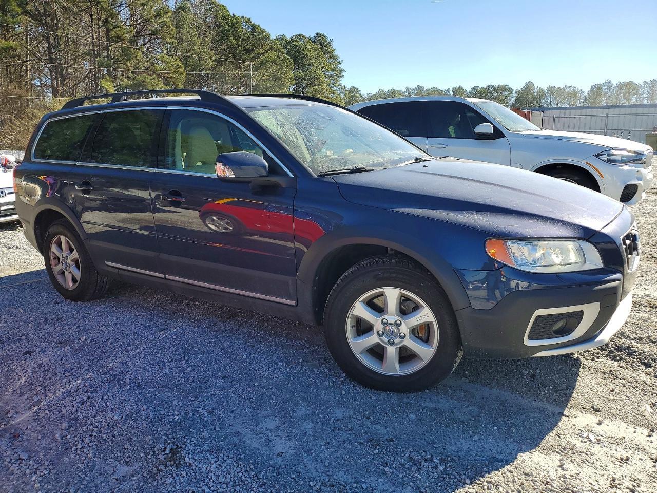 2013 VOLVO XC70