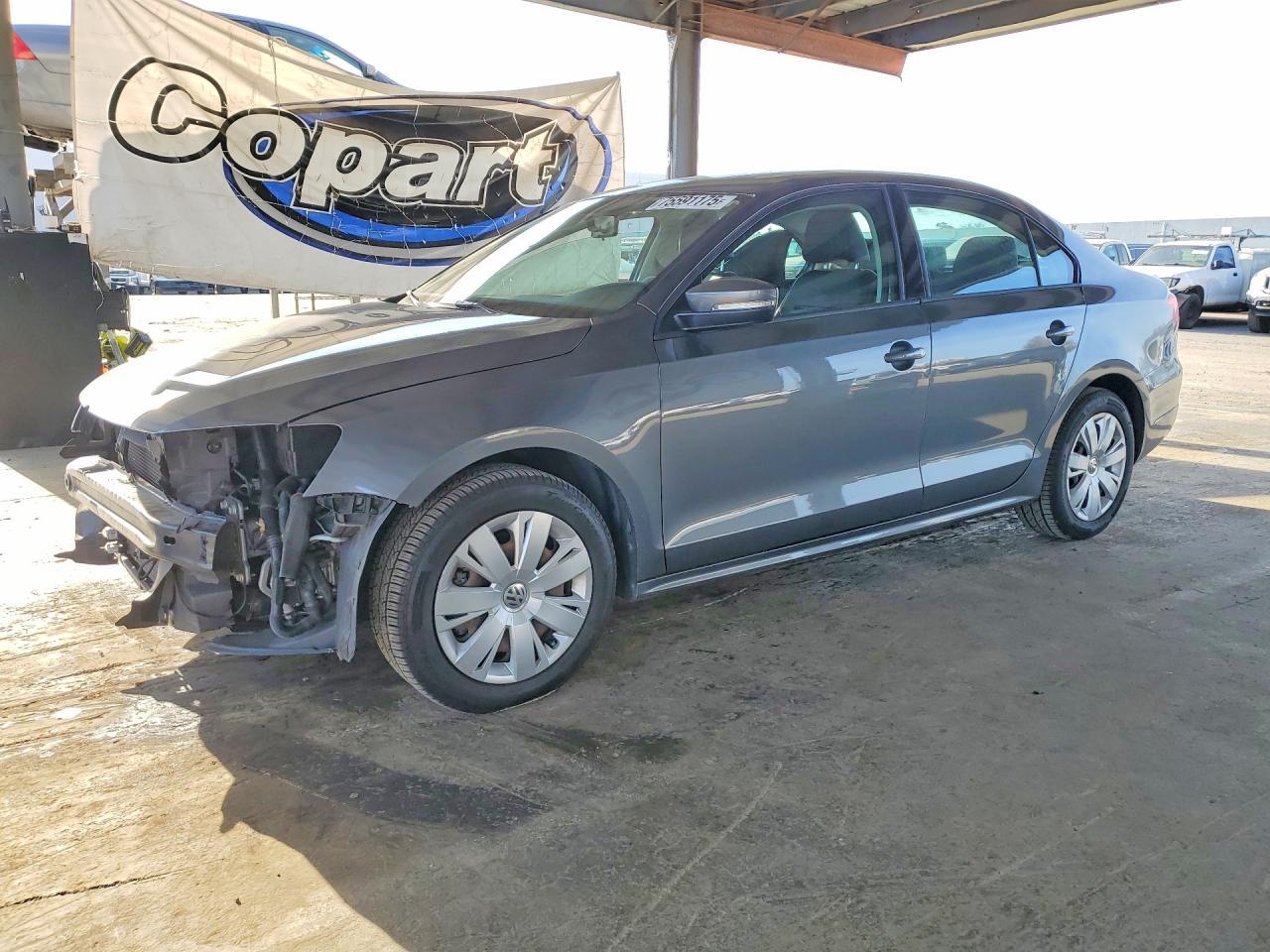 2014 VOLKSWAGEN JETTA