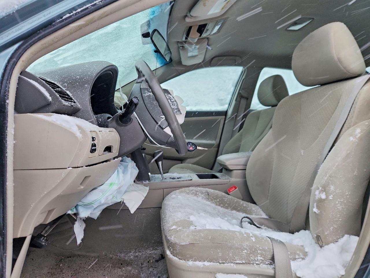 2009 TOYOTA CAMRY