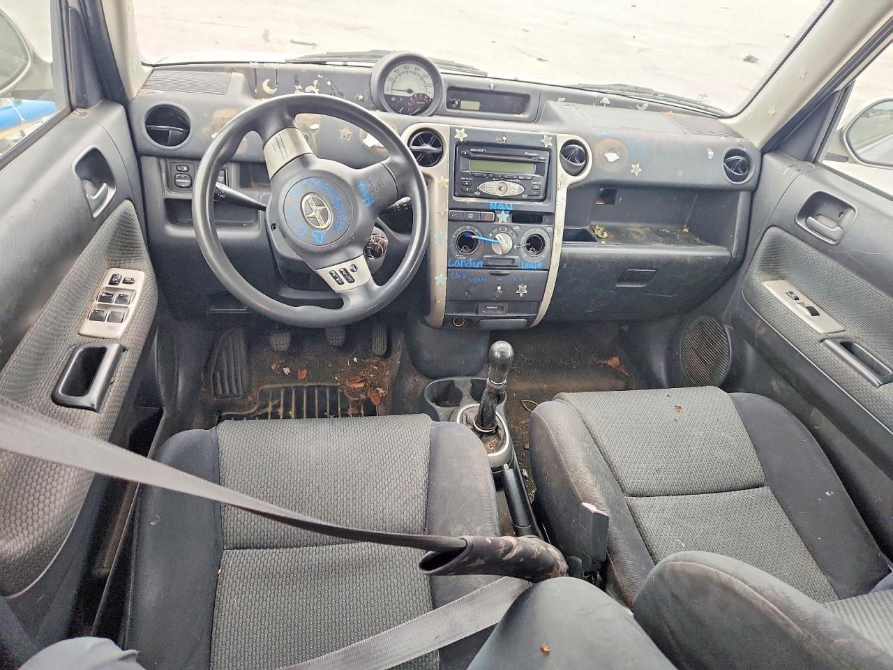 2006 TOYOTA SCION