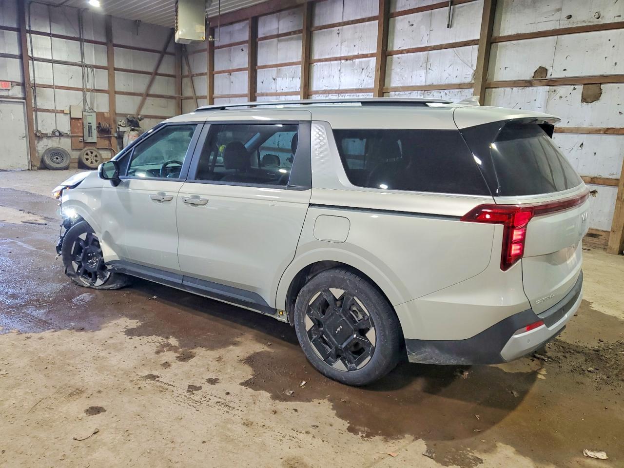 2025 KIA Carnival
