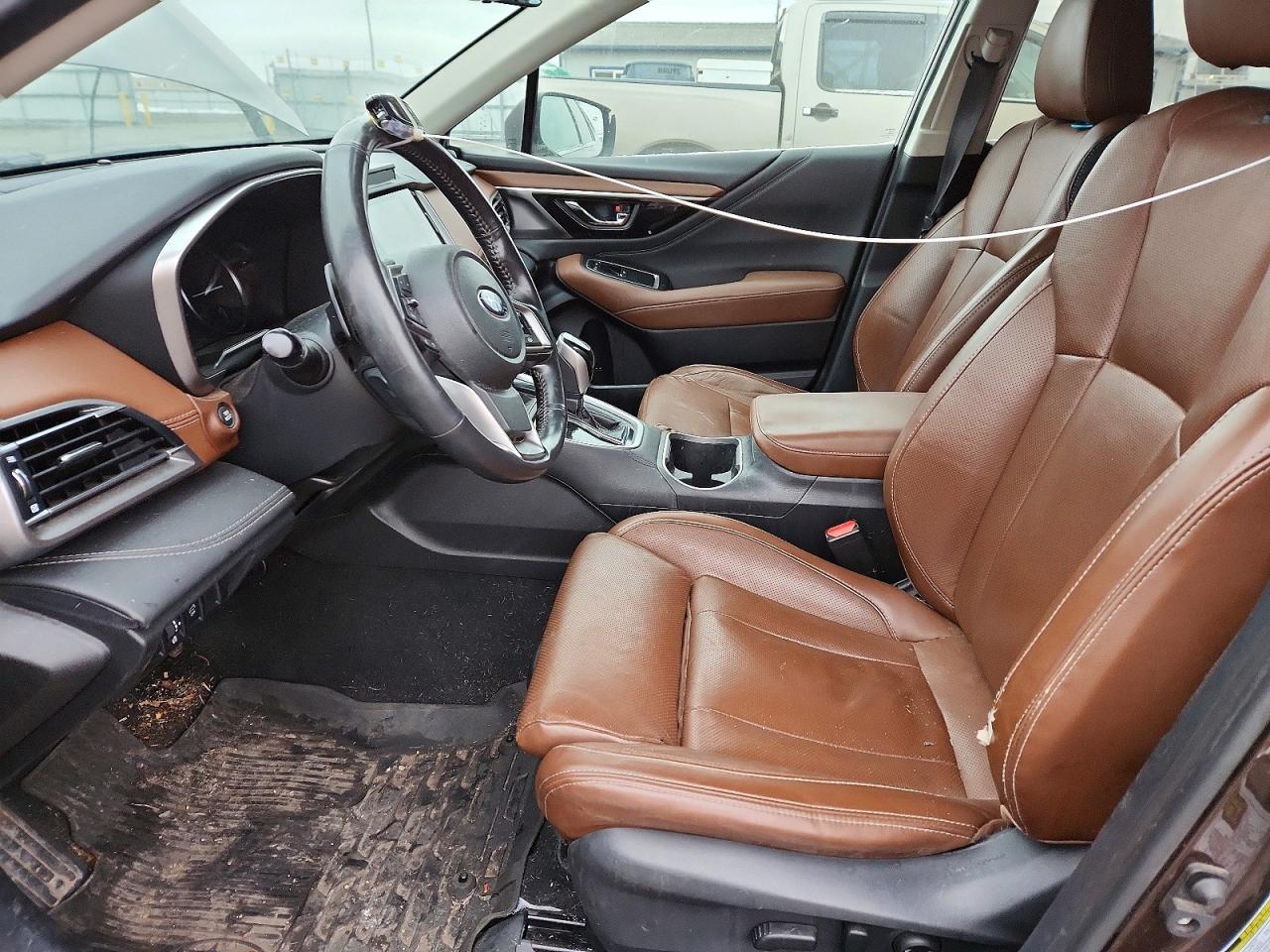 2020 SUBARU Outback