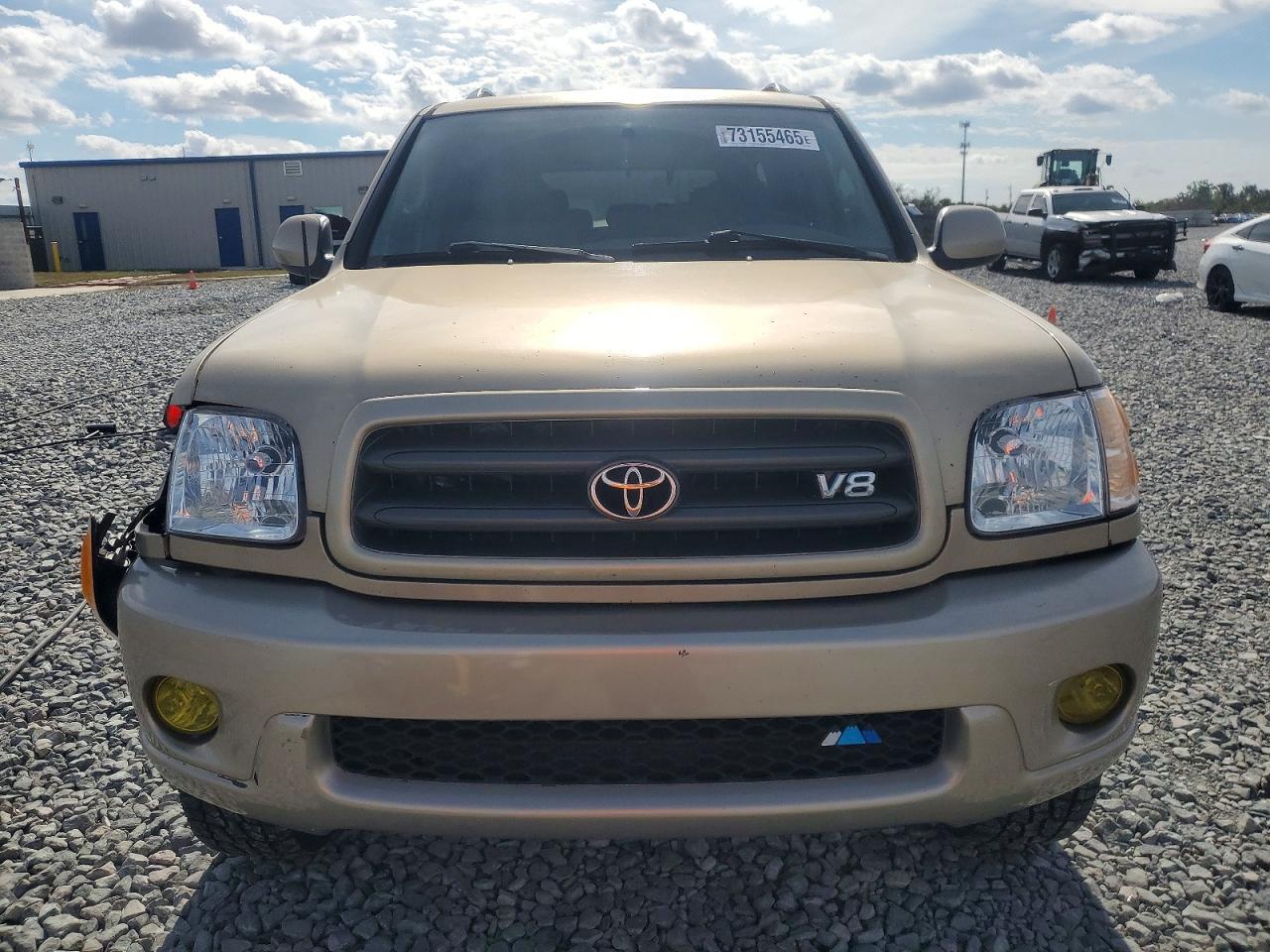 2004 TOYOTA Sequoia