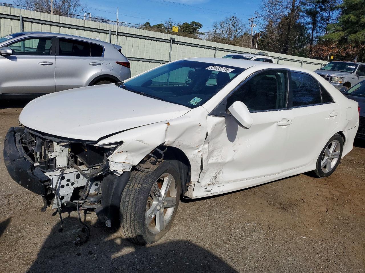 2012 TOYOTA CAMRY