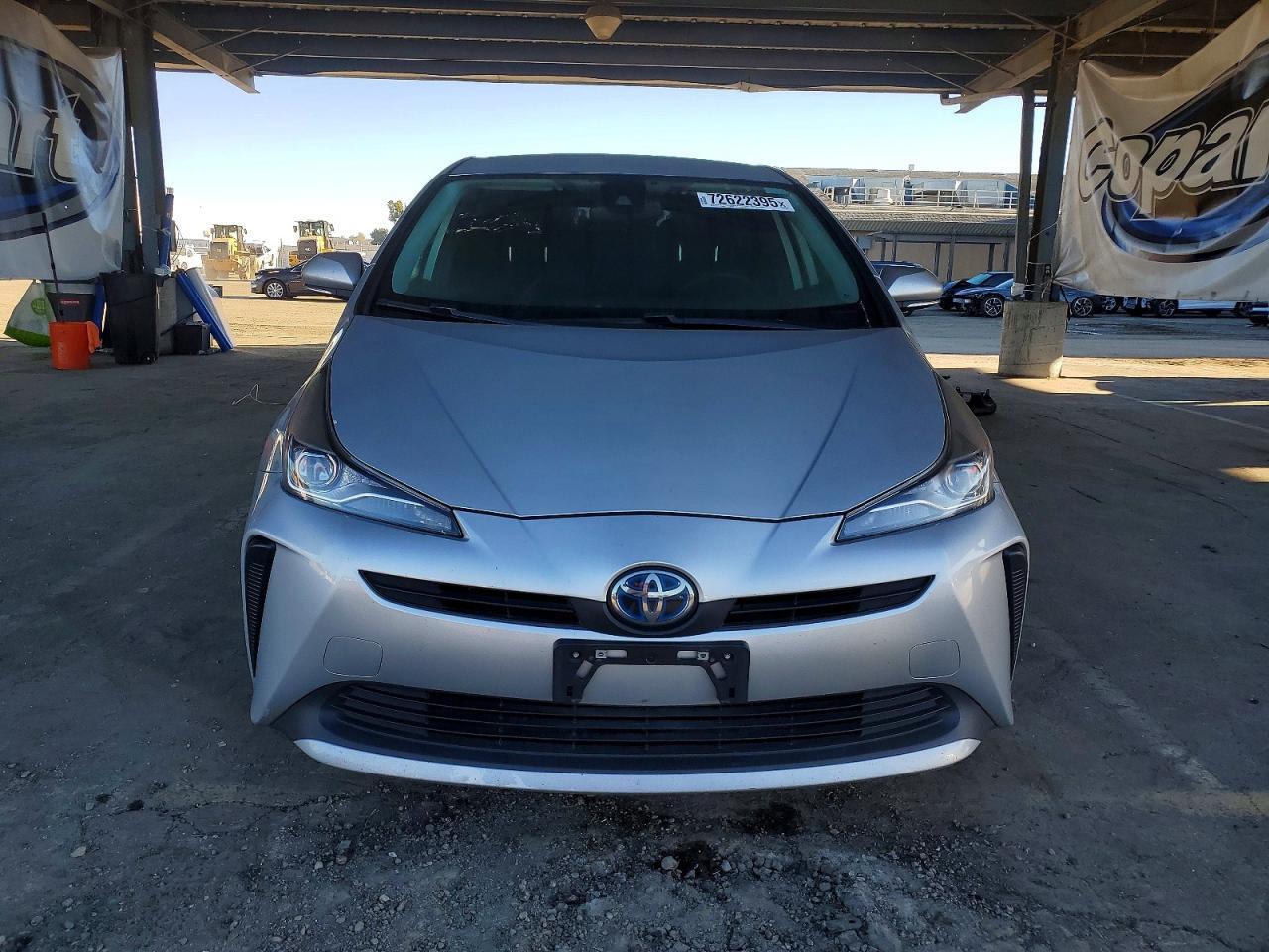 2022 TOYOTA PRIUS