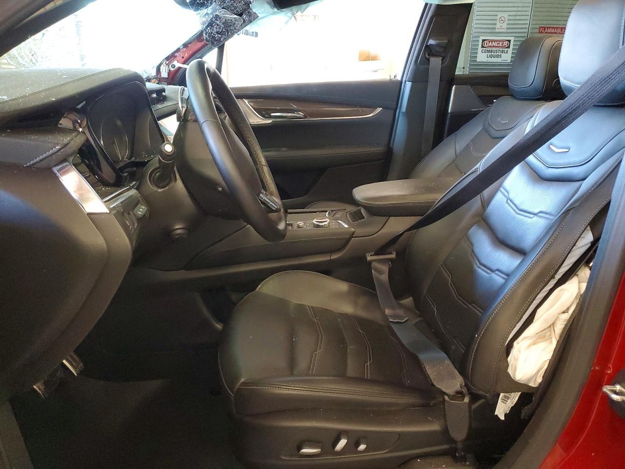 2023 CADILLAC XT6