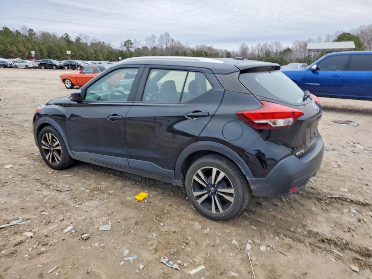 2019 NISSAN KICKS