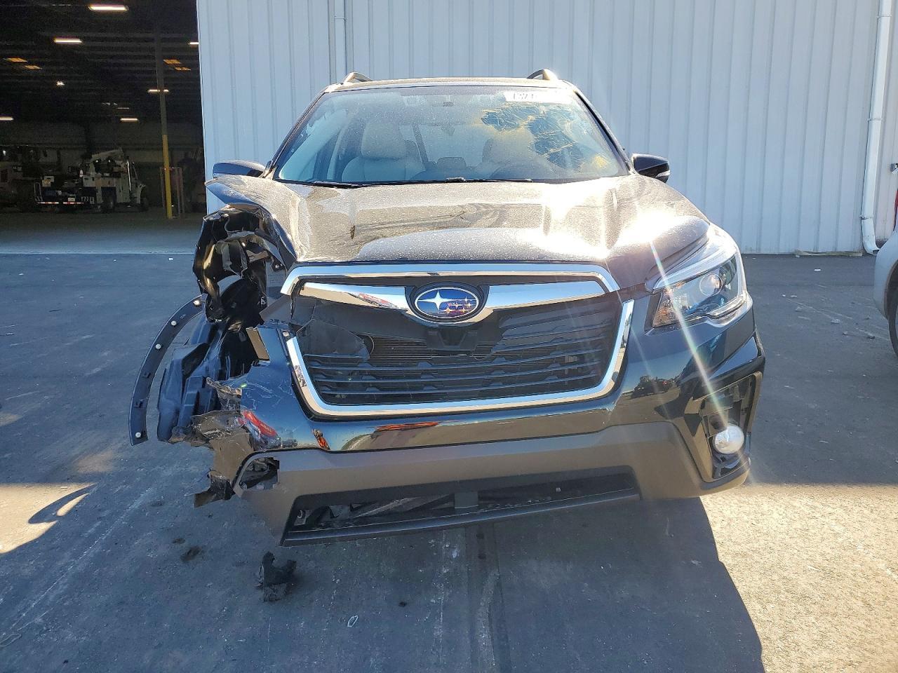 2021 SUBARU FORESTER