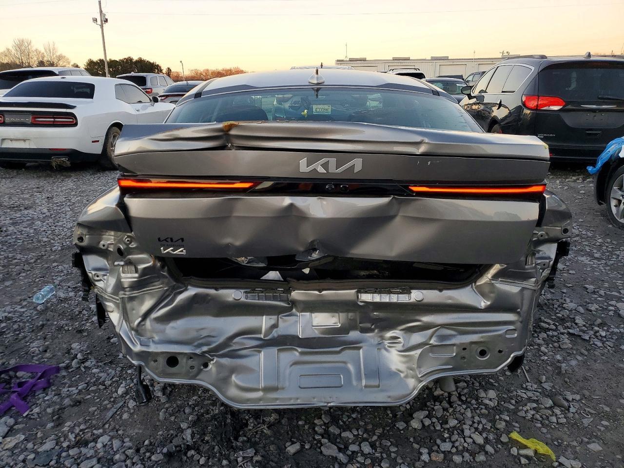2025 KIA K4