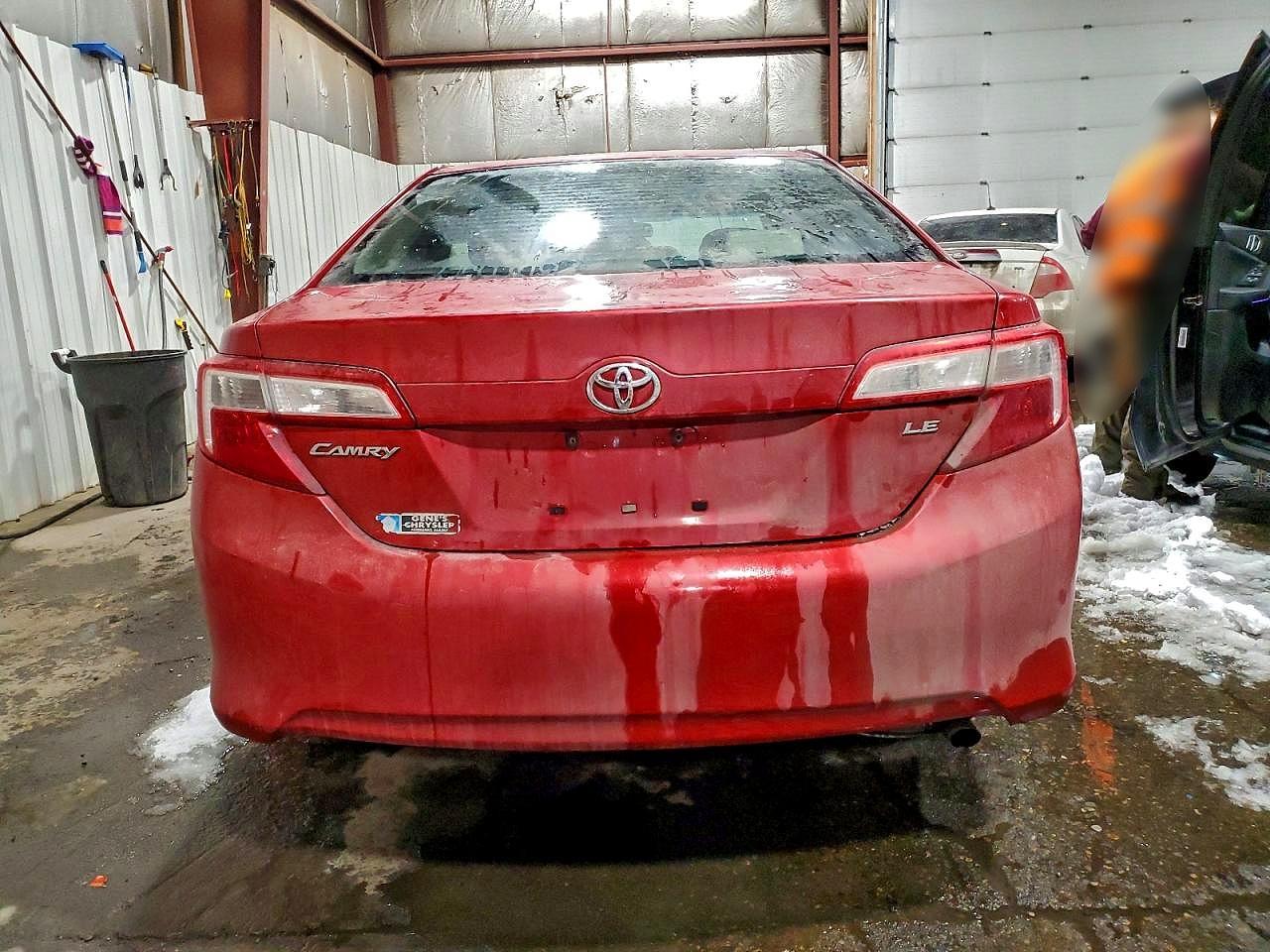 2012 TOYOTA CAMRY