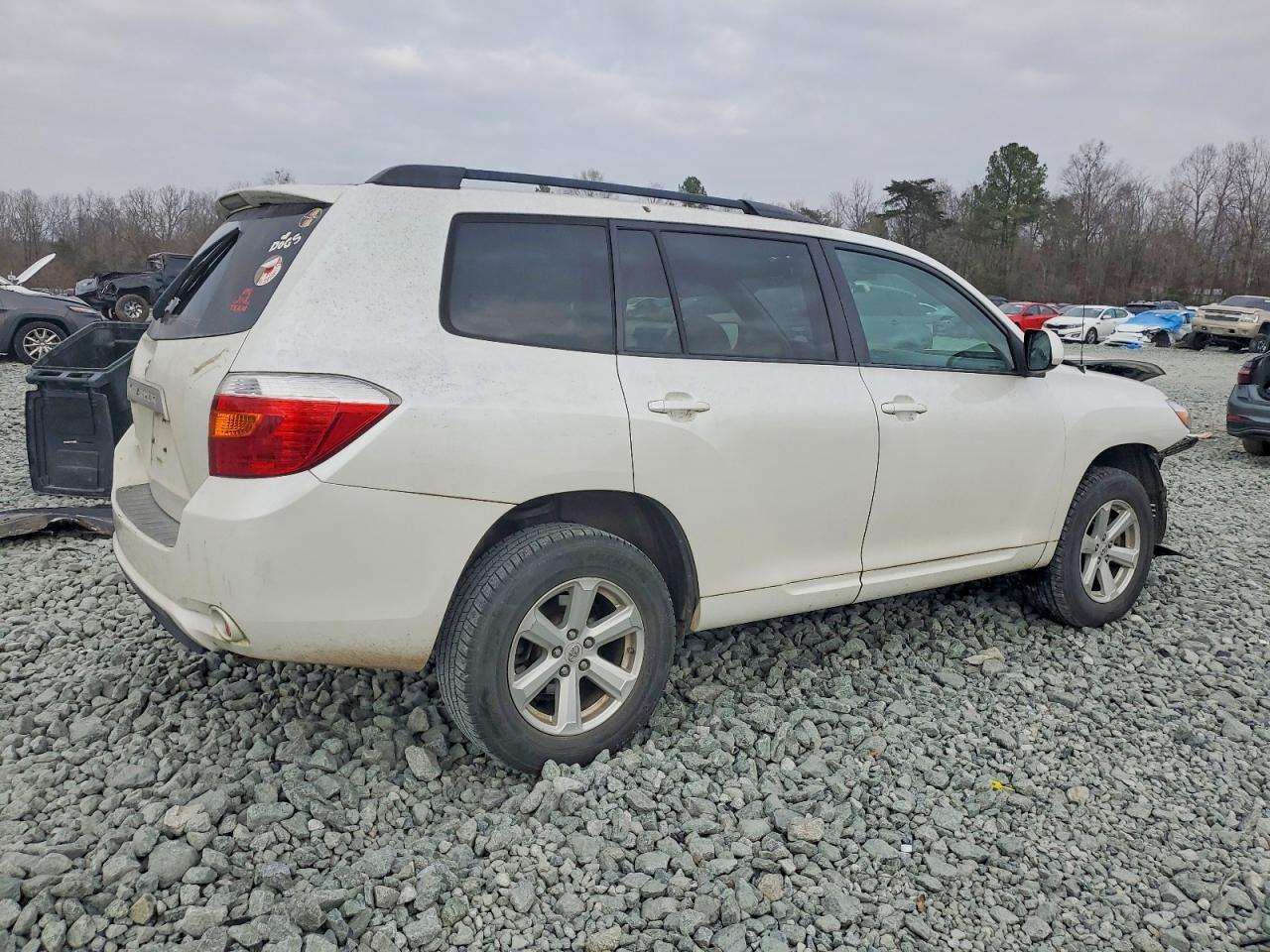 2010 TOYOTA HIGHLANDER
