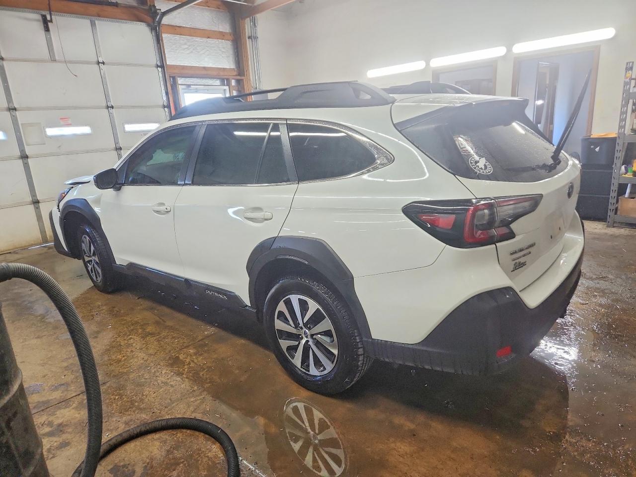 2023 SUBARU Outback