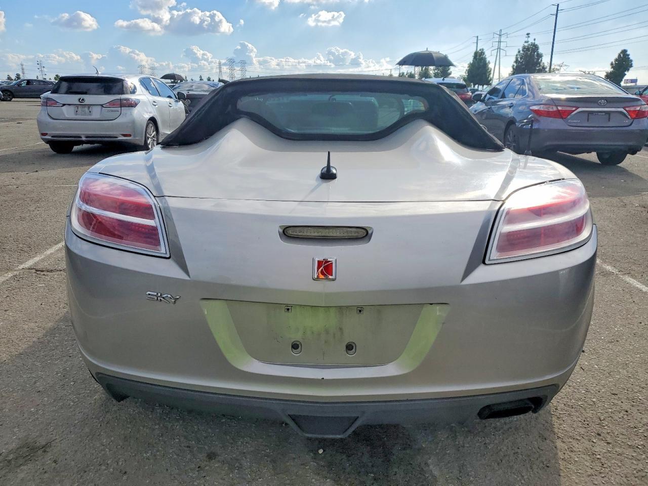2007 SATURN Sky