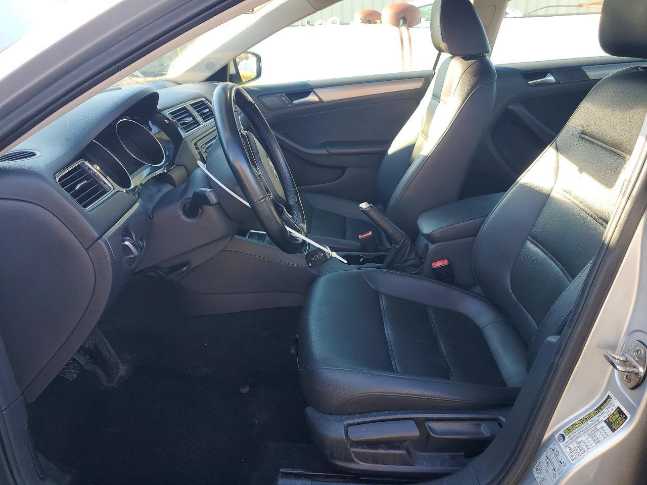 2015 VOLKSWAGEN JETTA