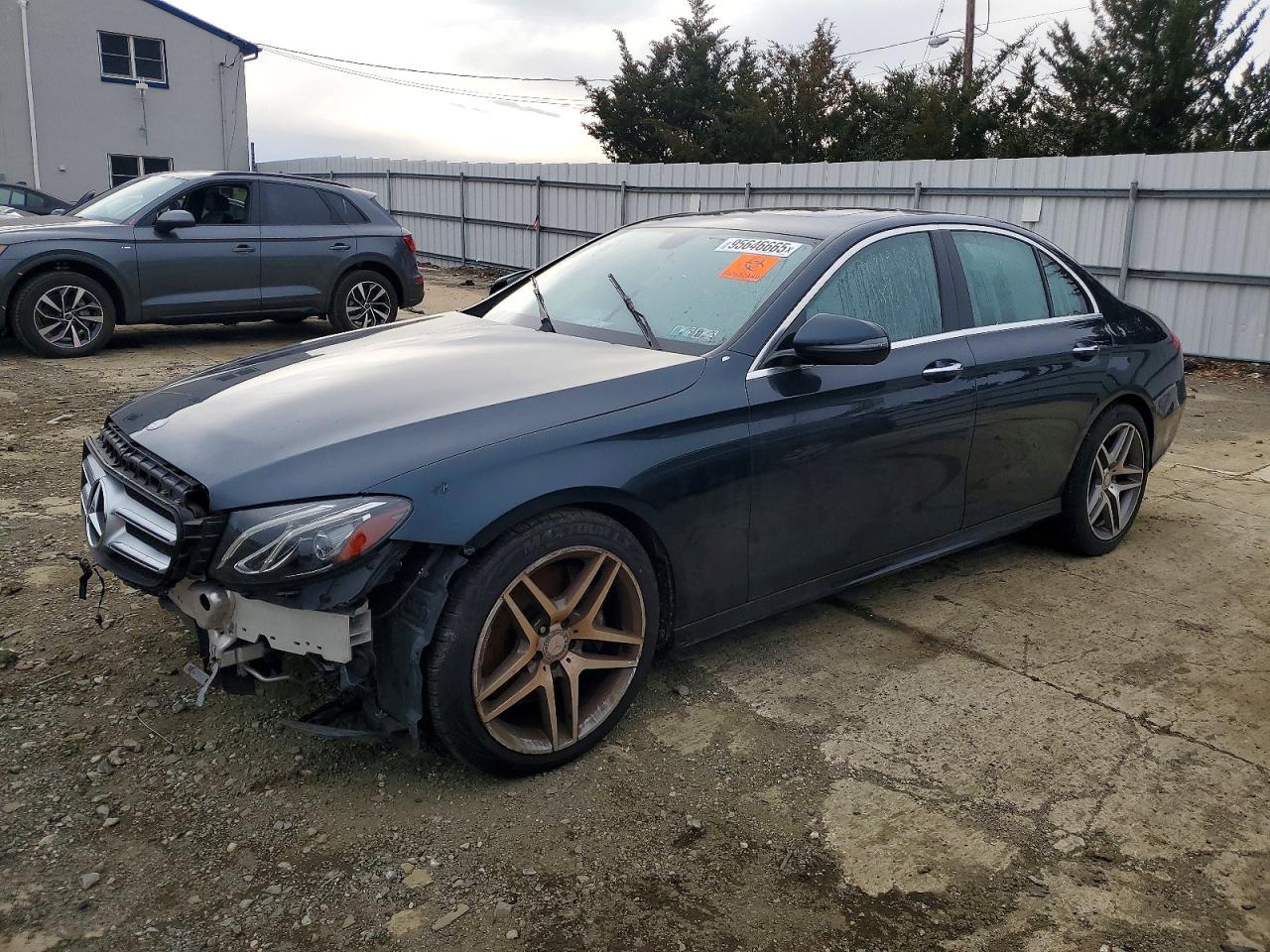 2017 MERCEDES-BENZ E-Class