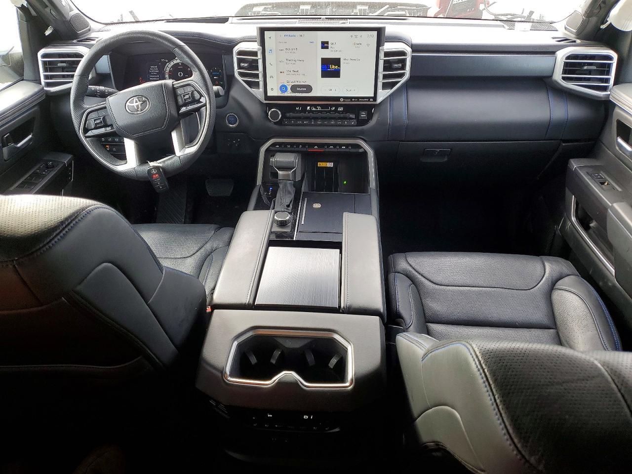 2023 TOYOTA Sequoia