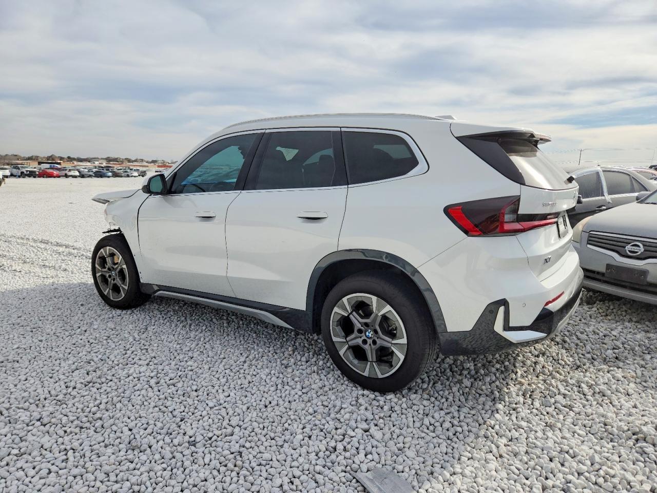 2025 BMW X1