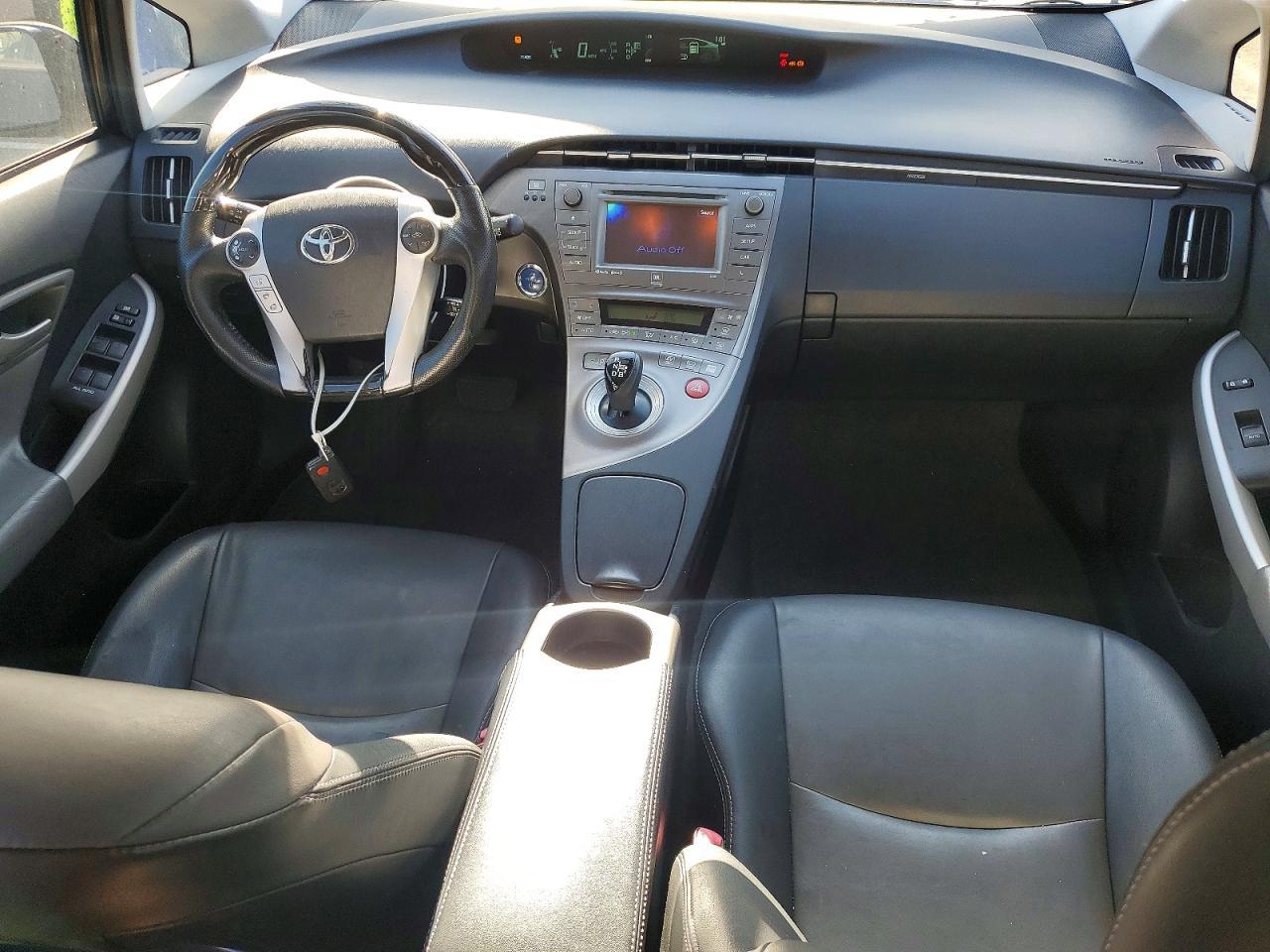 2012 TOYOTA PRIUS