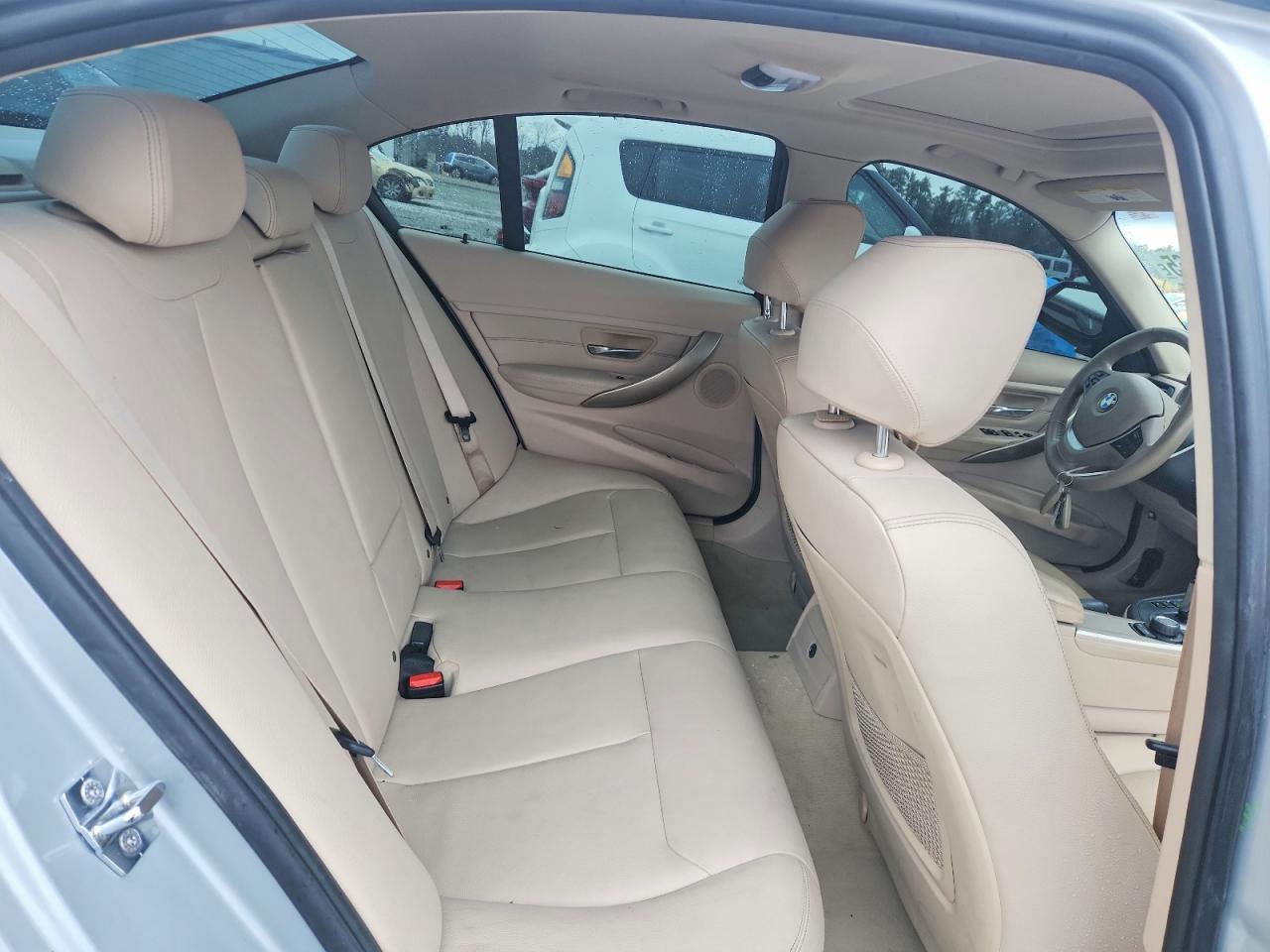 2012 BMW 3 SERIES