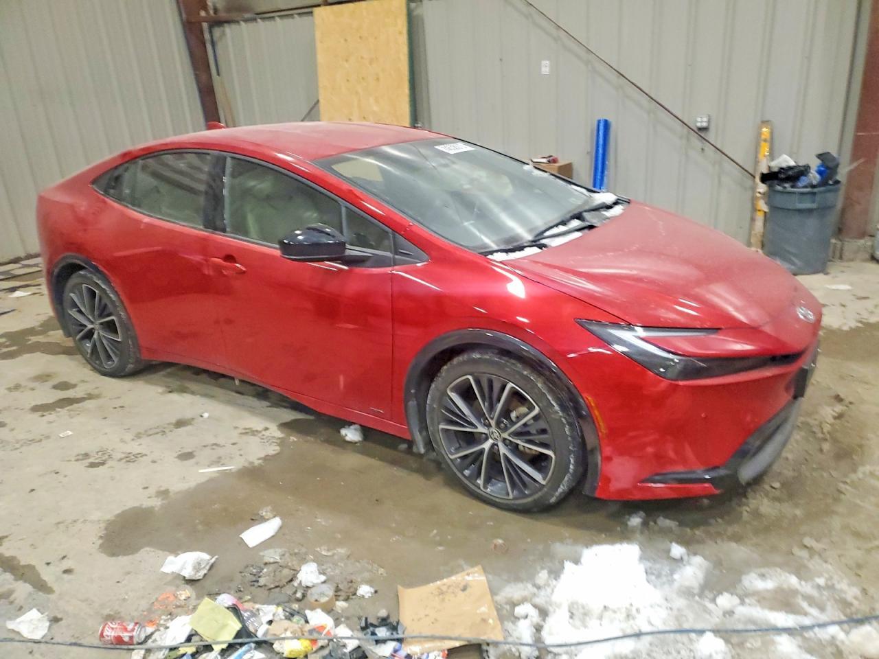 2024 TOYOTA PRIUS