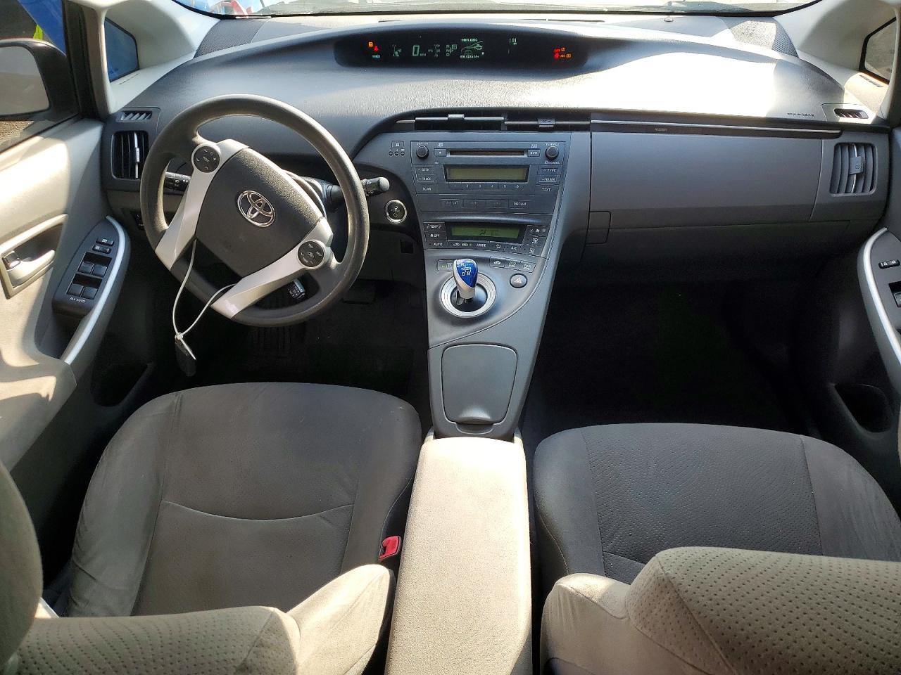 2010 TOYOTA PRIUS