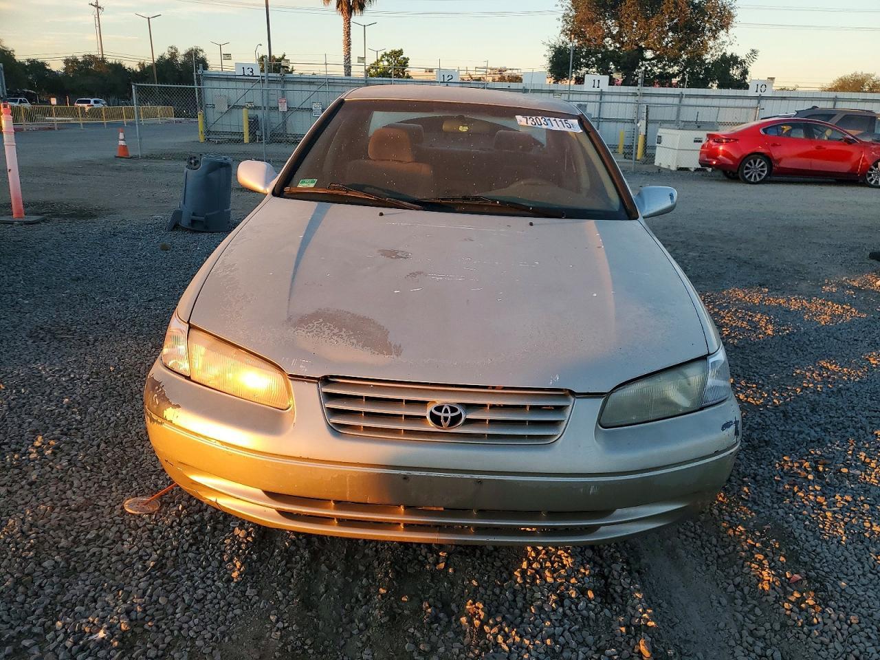 1997 TOYOTA CAMRY