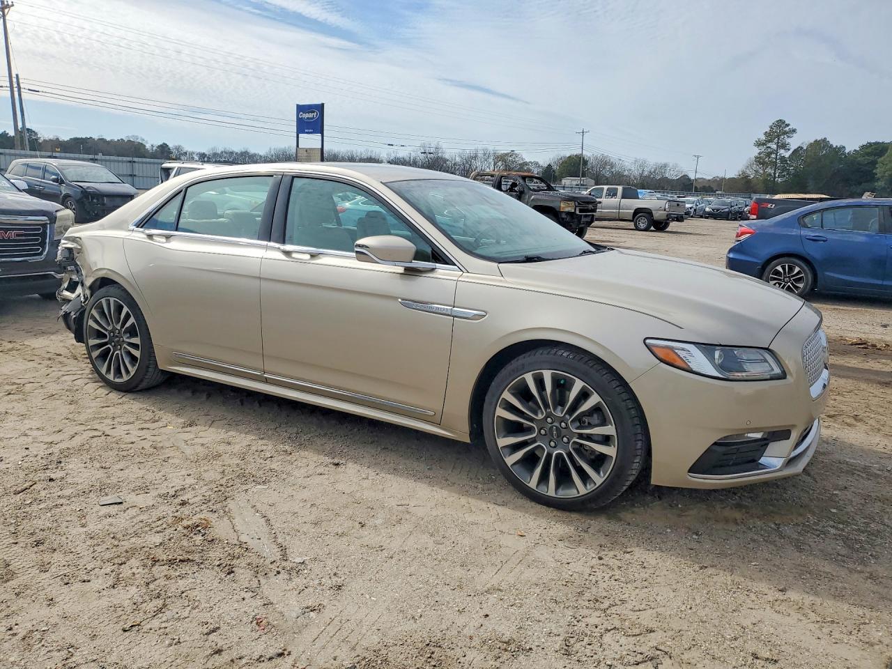 2017 LINCOLN Continental